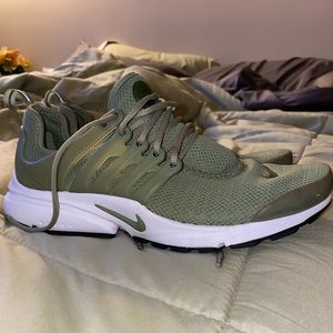 Army Green Women’s Nike Presto